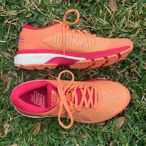 ASICS GEL-KAYANO 25 GS